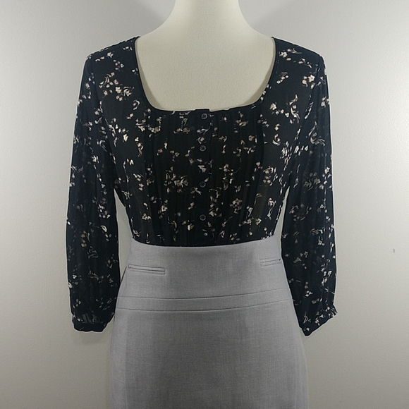 Top: NEW Philosophy Sheer Scoop Neck Floral Blouse - Picture 6 of 6